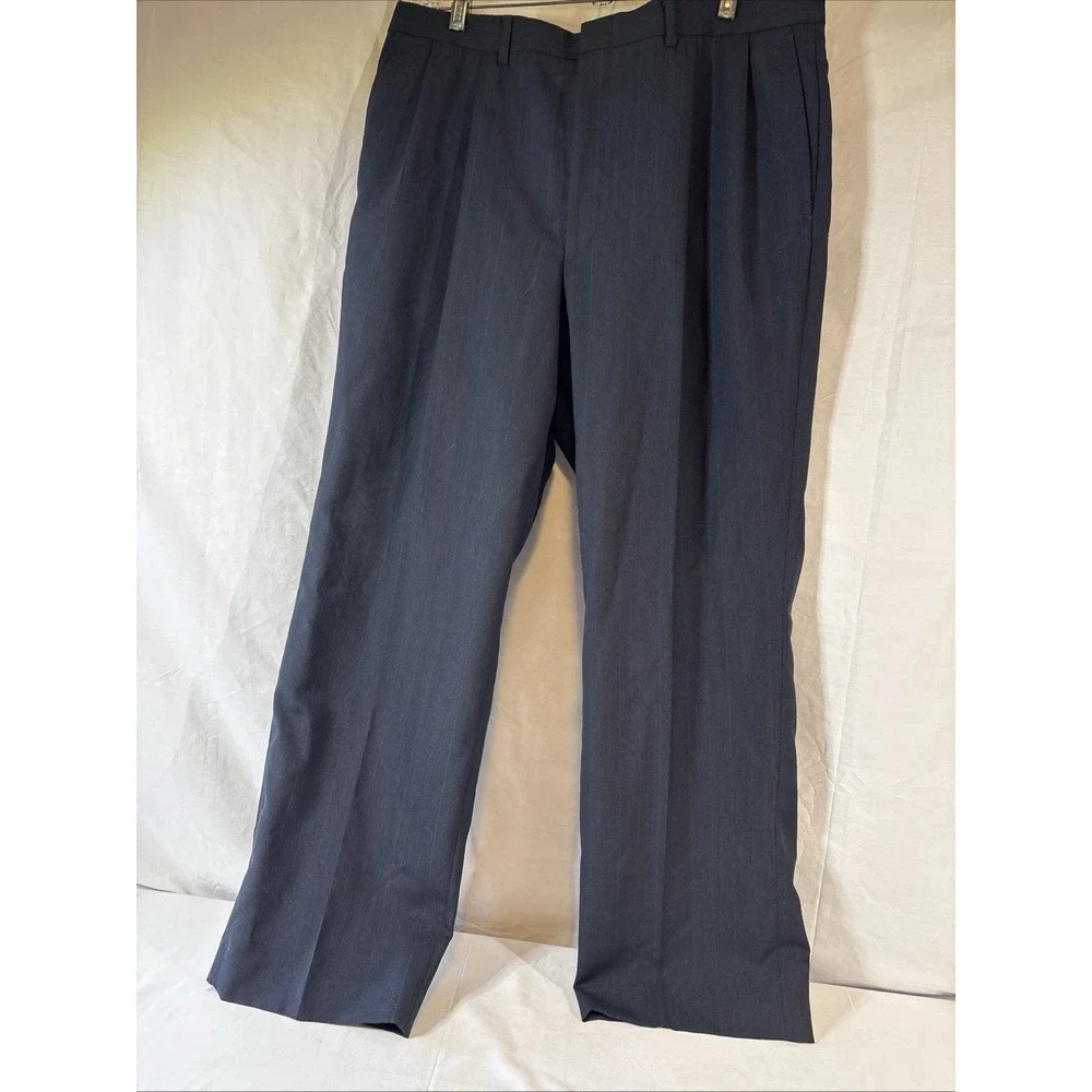 TownCraft Mens Pleated Front Dress Pants 36x30 Blue Pinstripe Wool Blend N2140